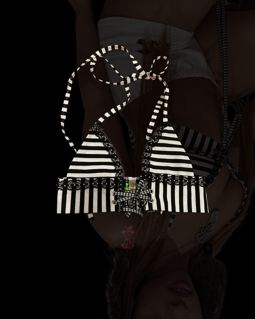 qira bralette